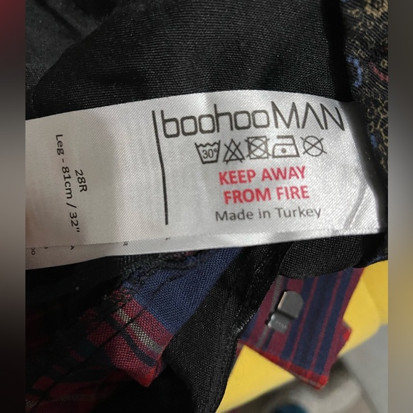 Super Skinny Cropped Plaid Smart Pants - Picture 4 of 4